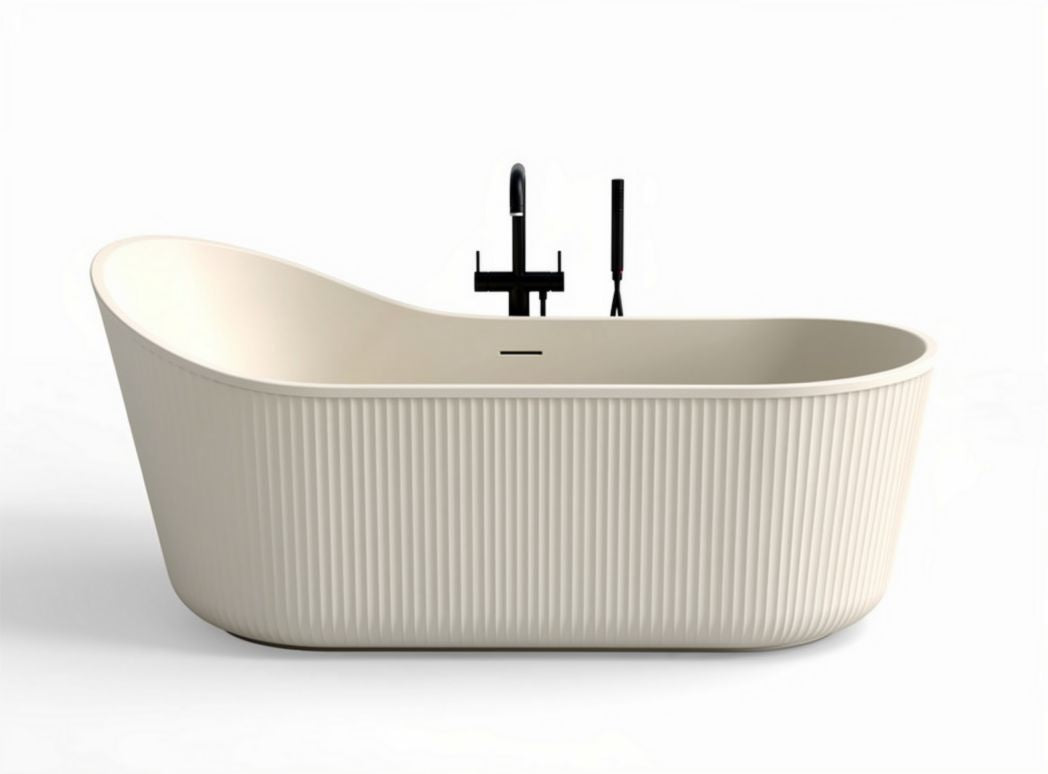 Baignoire en acrylique beige avec robinetterie noire dimensions 160 x 70 x 50cm